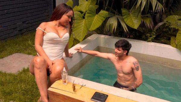 Big Cock Colombian MILF Fucked Doggy Style By Daughter's Boyfriend - Huge Cumshots - veryfreeporn.com - Colombia on systemporn.com