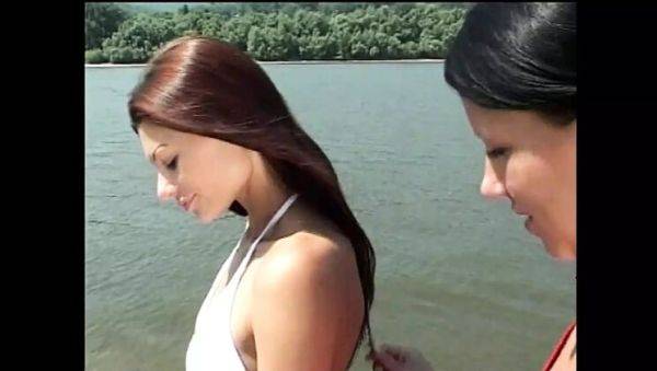 Jenny March Vintage Stepsisters Episode 3 - Huge Cock Blowjob & Cumshot - xxxfiles.com on systemporn.com