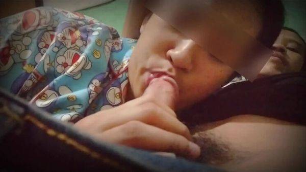 Petite Indonesian Couple's Private Recording Goes Viral - Rinnov27 & Vatavim Vim Passionate Sex - xxxfiles.com - Indonesia on systemporn.com