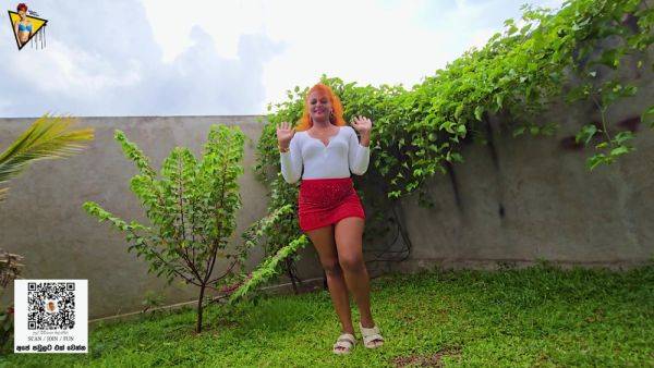 Verified Amateurs, Dushantha Don And Nilmini Sheron - Hot Officewear Try On Haul Big Booty Queen - desi-porntube.com - India on systemporn.com