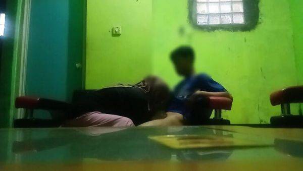 Indonesian Hijab Teen Gets Fucked Hard by Cousin in Living Room - Hot Homemade Creampie - porntry.com - Indonesia on systemporn.com