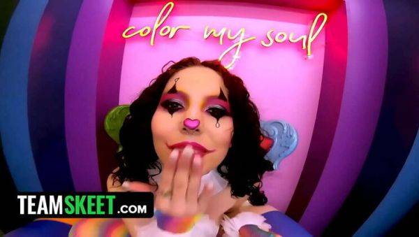 Clussy Fetish: Clown Pussy & Cock Magic with Satine Summers & Chad Alva - Hardcore Cosplay Orgy - veryfreeporn.com - Chad on systemporn.com