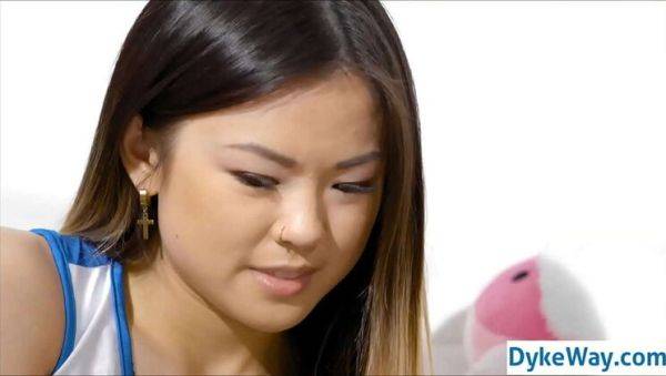 Lulu Chu New Cheerleader Lesbian Captain Fuck - xxxfiles.com on systemporn.com