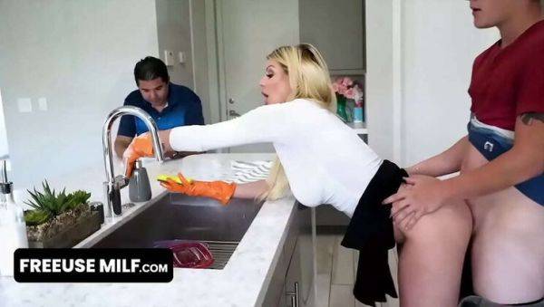 FreeUse MILF Brooklyn Chase: Busty Blonde Lets Guest Do Anything He Wants - Hardcore Blowjob & Facial - porntry.com on systemporn.com