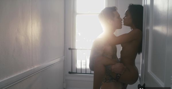 Small Hands and Scarlit Scandal in sensual interracial action - alphaporno.com on systemporn.com