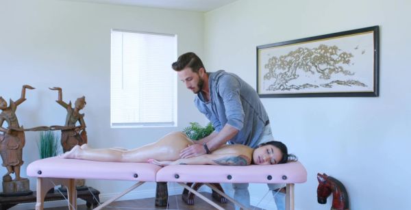 Skinny asian babe Avery Black rides Lucas Frost’s cock - alphaporno.com on systemporn.com