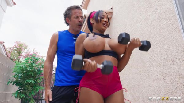 Scott Nails And Tia Maria In Lures So She Could Suck His Cock - upornia.com on systemporn.com