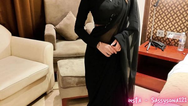 Hot Indian Stepmom Teases Cock For Fast Cum Fountain - Sassysonia - xxxfiles.com - India on systemporn.com