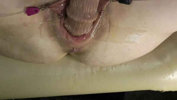 Deep Keely Extreme Pussy Pumping & Squirting Fetish - Close-Up Gaping & Dildo Fucking Part 2 - veryfreeporn.com on systemporn.com