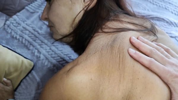 Russian Stepmom Alina Tumanova Gets Her Big Ass Sensually Massaged on a Fur Coat - veryfreeporn.com - Russia on systemporn.com