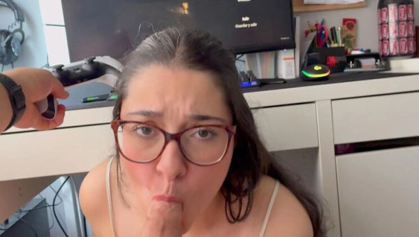 Naf y Nach Blowjob Interruption - Cum in Mouth on Big Natural Tits Teen - veryfreeporn.com - Spain on systemporn.com