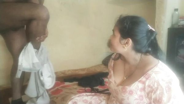 Desi Girl Sucks Big Dick Till Huge Cumshot - Hot Indian Blowjob & Facial - veryfreeporn.com - Britain - India on systemporn.com