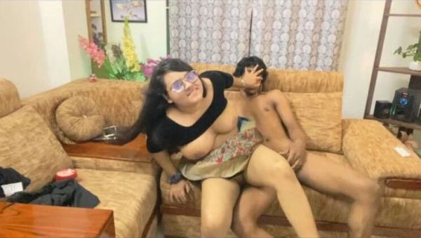 Bhabhi Devar Sex - Bengali Wife in Saree Gets BBC Doggystyle Fuck - xxxfiles.com - India on systemporn.com