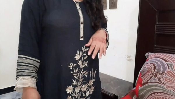 Step Mom Wakes Step Son For Morning Blowjob & Creampie - QueenbeautyQB Homemade - xxxfiles.com on systemporn.com