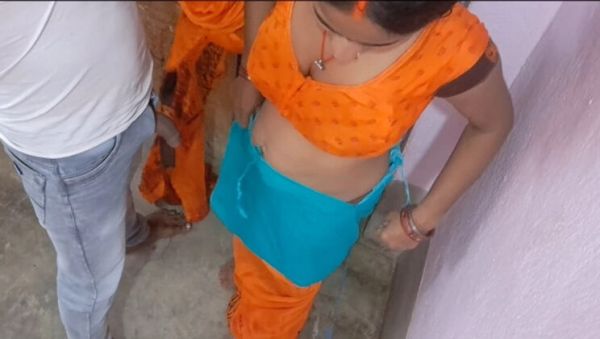 Busty Indian Bhabhi Fucked Hard Outdoor - Desi Wife Trilokinath Rough Sex - xxxfiles.com - India - Japan on systemporn.com