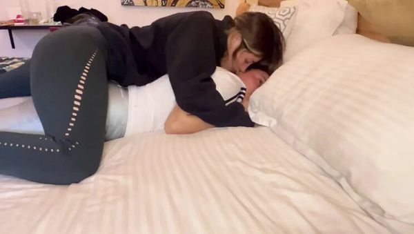 Scarlettandc Amateur Lesbian Teens - Latina Girlfriend's Tight Pussy Fingered & Eaten - Bigger Than Her Husband's Cock! - veryfreeporn.com - Spain on systemporn.com