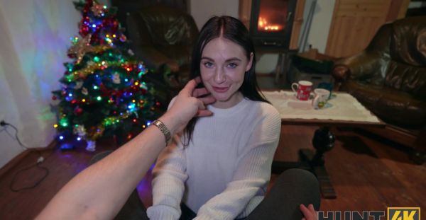 Skinny teen Emma Evans gets caught and fucked on christmas - alphaporno.com on systemporn.com