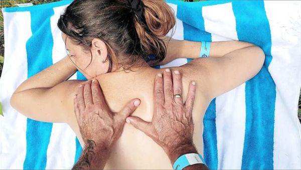 JadeandDamon Amateur Beach Handjob - She Wants Me to Oil Her Up - xxxfiles.com - France on systemporn.com