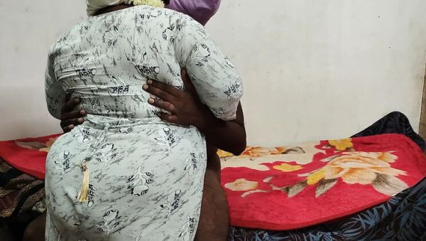 Indian aunty hard fucking big black cock in tight pussy - veryfreeporn.com - India on systemporn.com