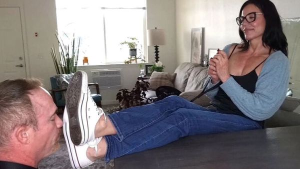 GoddessZephy Makes Slave Lick Dog Shht Off Her Sneaker Soles - porntry.com - Britain on systemporn.com