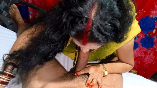 Lalita Singh caught her boyfriend's brother's cock and started begging to suck it - veryfreeporn.com - India on systemporn.com