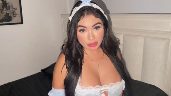 Me La Metio Toda Mientras Limpiaba Me Lleno El Cono De Leche - Alejandra Palacios - videomanysex.com on systemporn.com
