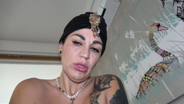Married Arab Real Estate Agent in Hijab Fucked by Muslim Client - veryfreeporn.com on systemporn.com