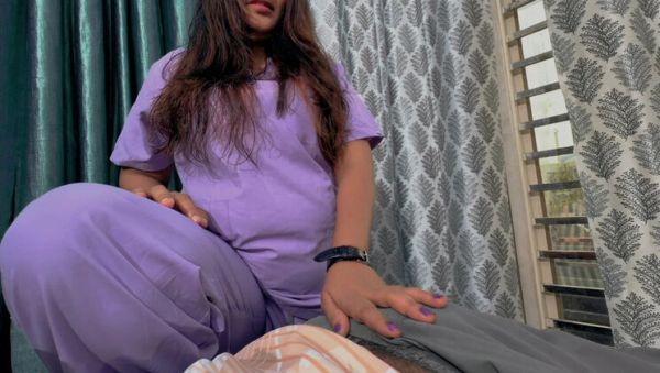 Indian Nurse Gives Hot Blowjob to Patient Until Cum in Mouth - porntry.com - India on systemporn.com