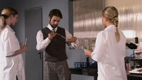 Crazy Orgy Adventure with Sexy Chicks - Anal Gangbang & Big Ass Group Sex - veryfreeporn.com - Italy on systemporn.com