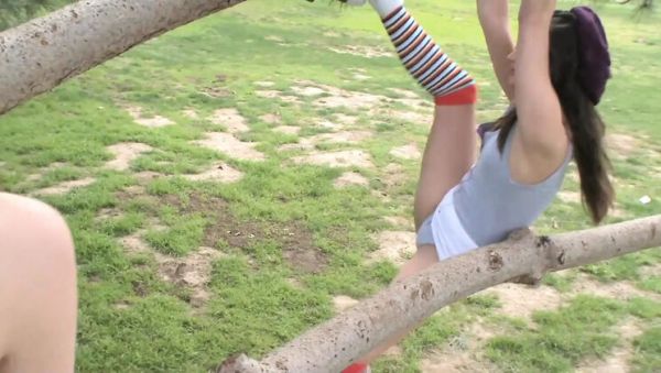 Georgia Jones & Faye Reagan Lesbian College Cheerleaders Outdoor Sex & Toy Fun - veryfreeporn.com - Britain - Georgia on systemporn.com