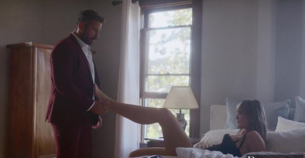 Daring divas devour Manuel's meat in wild ways - alphaporno.com on systemporn.com