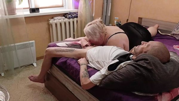 Mature Blonde MILF Gives Blowjob and Swallows Cum - Homemade HD - veryfreeporn.com on systemporn.com