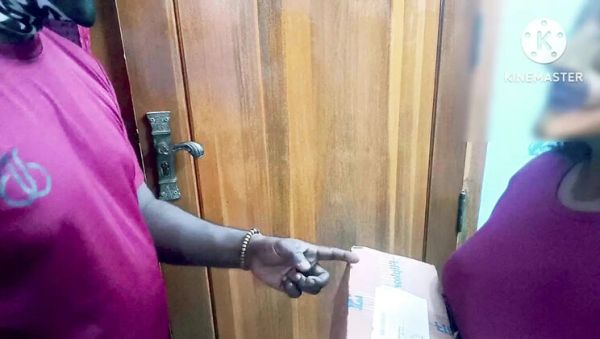 Lonely Indian College Girl Seduces Food Delivery Boy - Loud Moaning & Big Natural Tits in Tamil Sex - porntry.com - India on systemporn.com