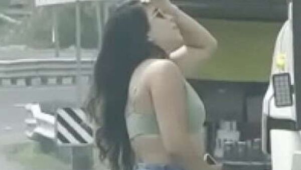 Latina Hotwife Ana Carla Shows Off For Truck Drivers On The Road - porntry.com on systemporn.com