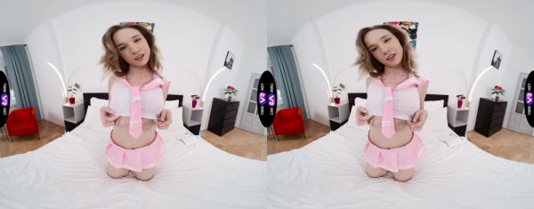 Alice Klay plays with her pussy in a captivating vr scene - alphaporno.com on systemporn.com