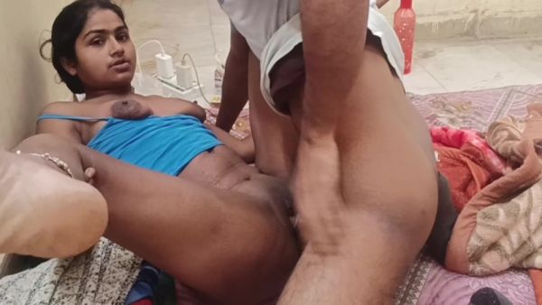 Devar Bhabhi - Devar Fucked Bhabhi For 25 Minutes Non-stop While Bhaiya Was Away - desi-porntube.com - India on systemporn.com