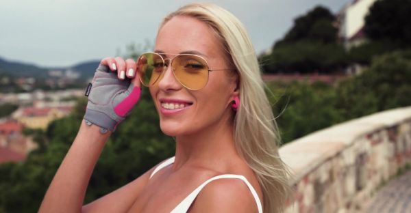 Blond babe Angelika's tight anal gets plowed in HD - alphaporno.com on systemporn.com