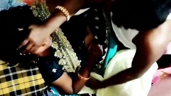 Indian First Time Sex - Hot Girl Hardcore Chudai Video in Hindi HD - xxxfiles.com - India on systemporn.com