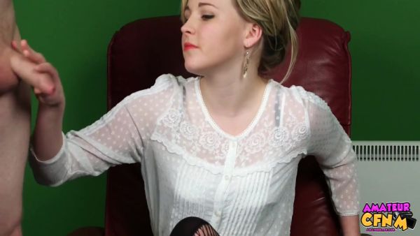 Nadia Elaina In Stocking Leg Job - videohdzog.com on systemporn.com