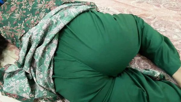 Desi housewife QueenbeautyQB gets rough sex creampie and fingering in homemade video - xxxfiles.com on systemporn.com