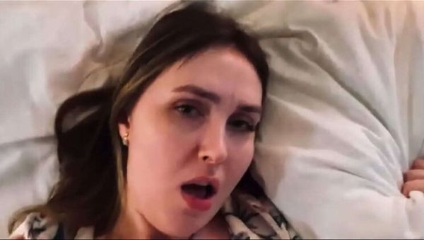 Lonely Milf Step Mom Seduces Stepson On Family Vacation - veryfreeporn.com on systemporn.com