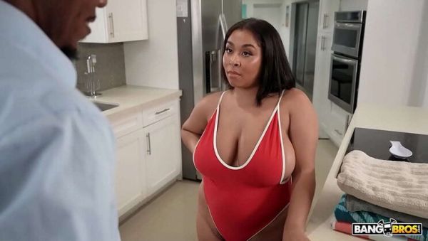 Juliana Dreams Oily Tits Massage and Titty Fuck with Stepdad Jonathan Jordan - porntry.com - Jordan on systemporn.com