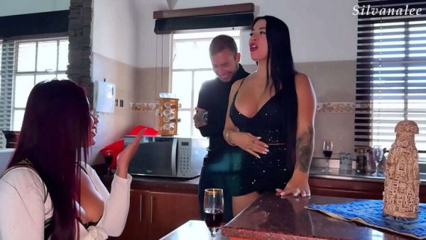 Swinger Party with My Stepsister - Lesbian Sex & Big Tits MILF - veryfreeporn.com on systemporn.com