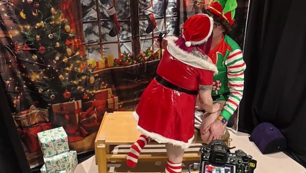 Santa Punishes Naughty BBW Elf With Hard Blowjob At Home - Amateur British Couple Kinky Xmas Role Play - porntry.com - Britain on systemporn.com