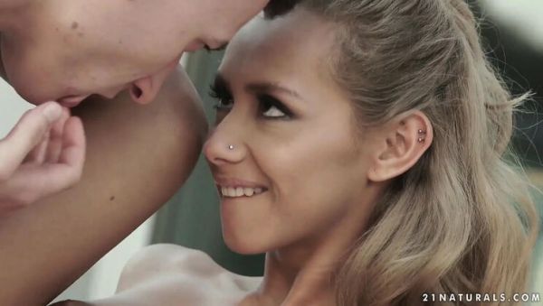 Charlie Dean & Veronica Leal Outdoor Foot Fetish Blowjob - Deep Throat Big Cock - porntry.com on systemporn.com