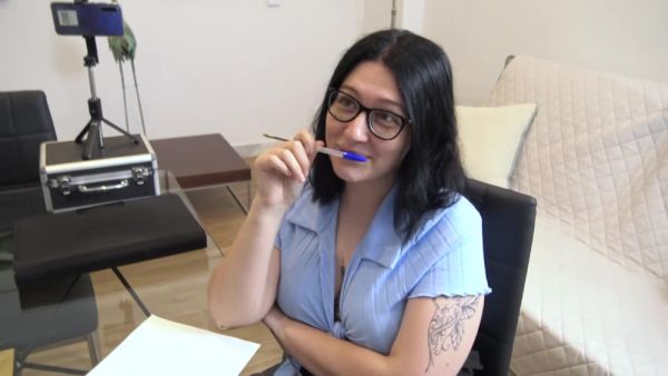 Troleando al candidato...Soy la Secretaria y tengo que tomar - hclips.com on systemporn.com