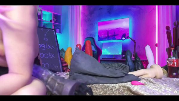 Siswet Anal Training with Dildo and Vibrator Solo Masturbation - veryfreeporn.com - Britain on systemporn.com