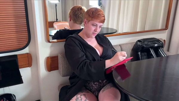 Curvy Redhead Model Blowjob - Casting Couch Hotel Sex Gone Wrong - xxxfiles.com on systemporn.com