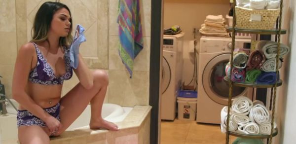 Teen having 3some with lesbian stepmoms - inxxx.com on systemporn.com