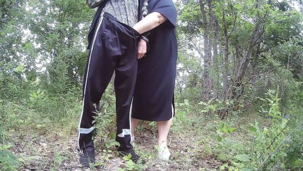 Stepmom Gives Blowjob in Park and Swallows Cum - Russian MILF Deep Throat - xxxfiles.com - Russia on systemporn.com